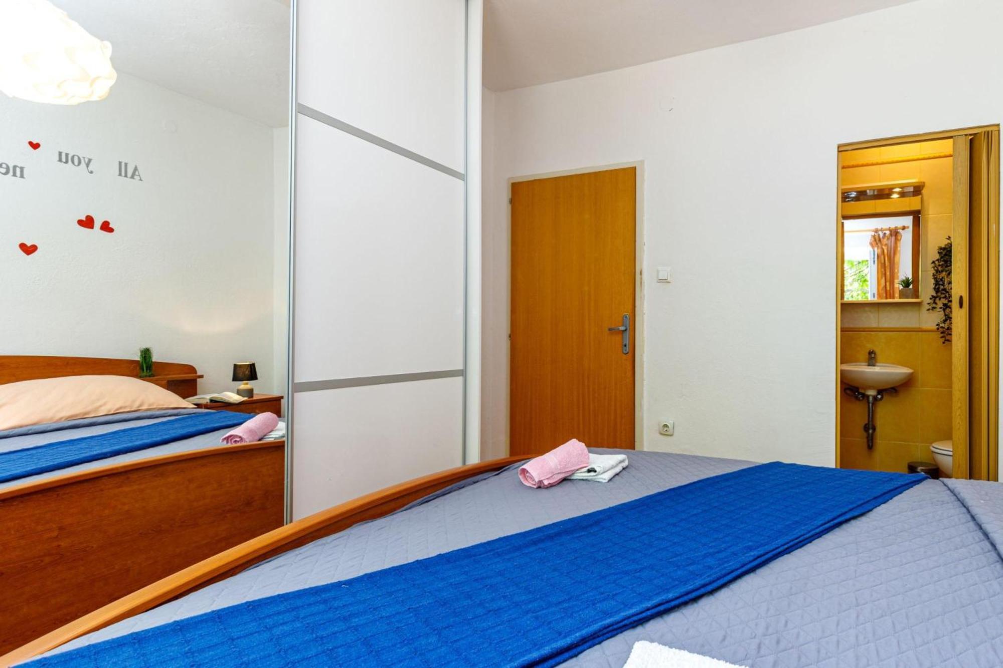 Seaview Apartment Tina Krk Island - Happy Rentals 克尔克 外观 照片